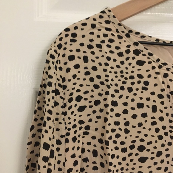 SALE!! 🛍 Kori Leopard Print Dress - Picture 5 of 6
